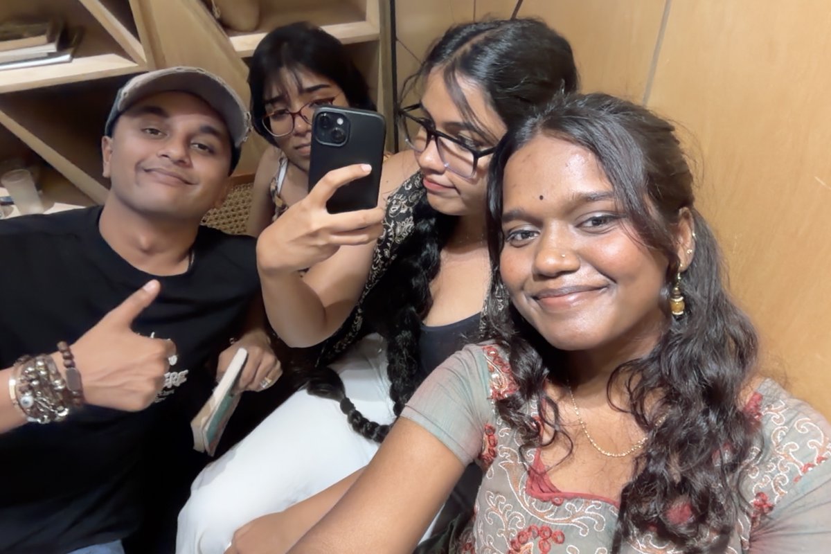 Varalakshmi tweet media