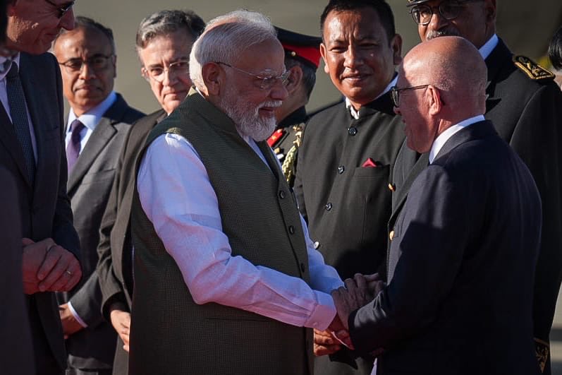 eciotti's tweet photo. Immense fierté d’accueillir le Premier Ministre indien @narendramodi à Nice à l’occasion du Bharat Innovates.

Je lui souhaite un excellent séjour dans notre ville ! https://t.co/Fcrdgyd24t