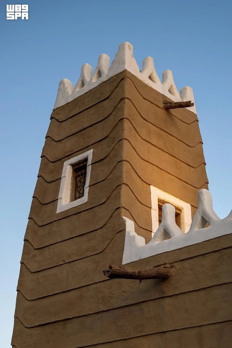 spafr4's tweet photo. Les matériaux de construction des anciennes maisons en terre de Najran : une harmonie entre l’homme et son environnement.
https://t.co/L6yXNSQni7
#SPAGOV https://t.co/681HBgfSsP