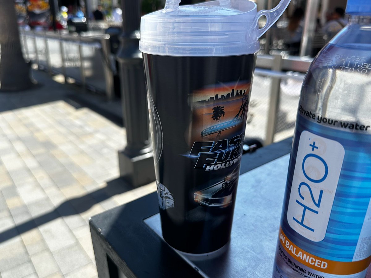 insideuniversal's tweet photo. A new 25 Years of Fast &amp; Furious Coca-Cola freestyle cup is joe available for purchase. @UniStudios https://t.co/SvuKh8odbB