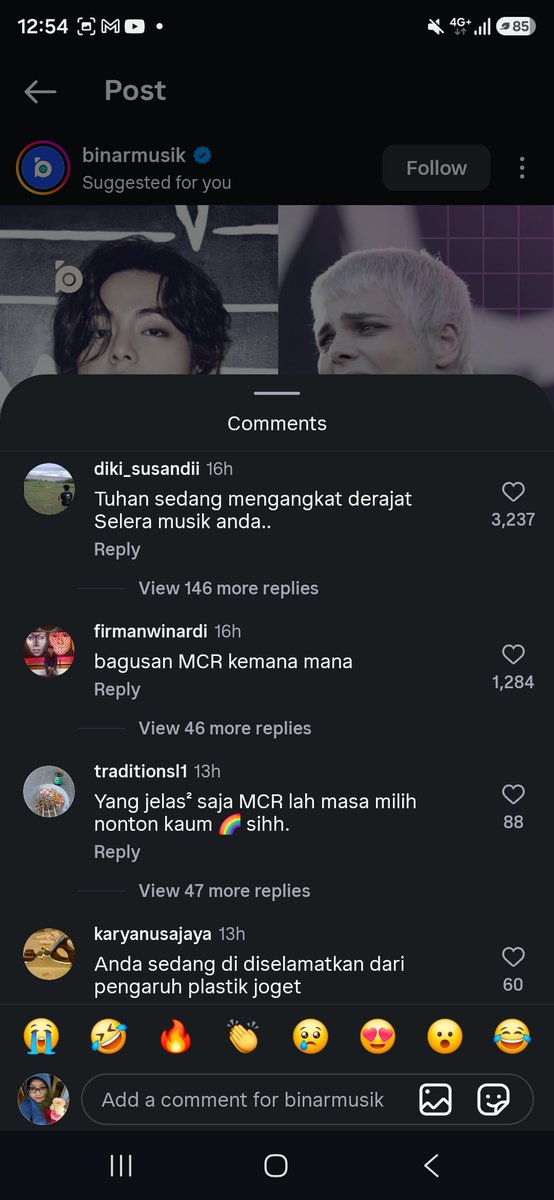 AyaPamungkas's tweet photo. Indonesian are still full of misogynistic people wbk. Not surprised, but still, pretty much disappointed.
As fans of both artists, I found these comments section utterly infuriating. Even in my own diplomatic comment, I found dumb guy trying to tell me that self defense is wrong. https://t.co/ZG3qqtxavZ