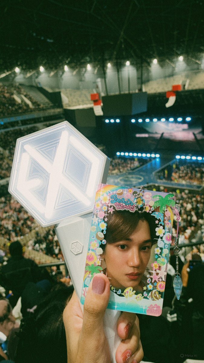 mcflwurry's tweet photo. this is what 12 years of waiting looks like 🥺 https://t.co/O8ekwfz5w1
