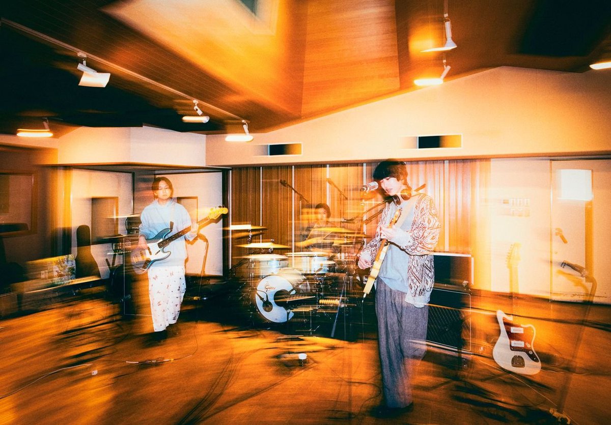 FM802_PR's tweet photo. 【本日夜10時〜放送】
#FM802 MUSIC FREAKS
DJ #なとり の #ナトフリ！！

⭐22時台「友達の Na!!」
今夜は #plenty #江沼郁弥 が登場！
インタビューをOA🗣️ @_plentyofficial

▶ #radiko で聴く📻
https://t.co/FAMOyJXpBs https://t.co/D0hmyY1pQV