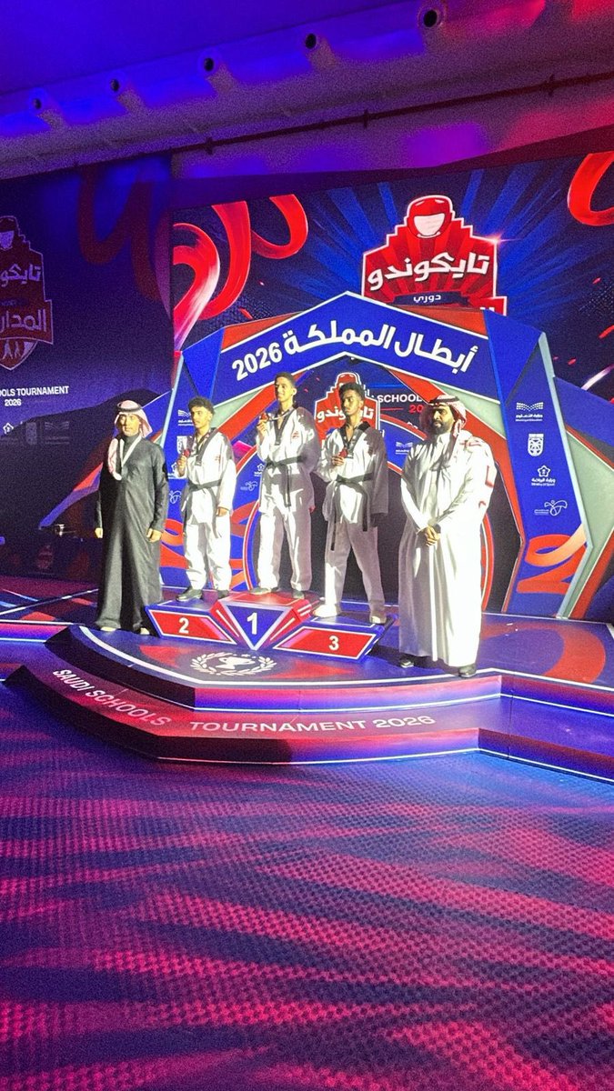 jeelsport's tweet photo. #جيل_اليوم_الرياضي | انجاز جديد ..  الطالب «عبدالعزيز علي الخالدي» من  مدرسة الجبيل الاهلية يحقق المركز الثالث 🥉 ( الميدالية البرونزية) وزن 55 على مستوى المملكة 
في دوري المدارس لعبة التايكوندو والمقامة في مدينة جدة .
✍️ عالي الكناني @aa2020li https://t.co/VwWkDPsvDO