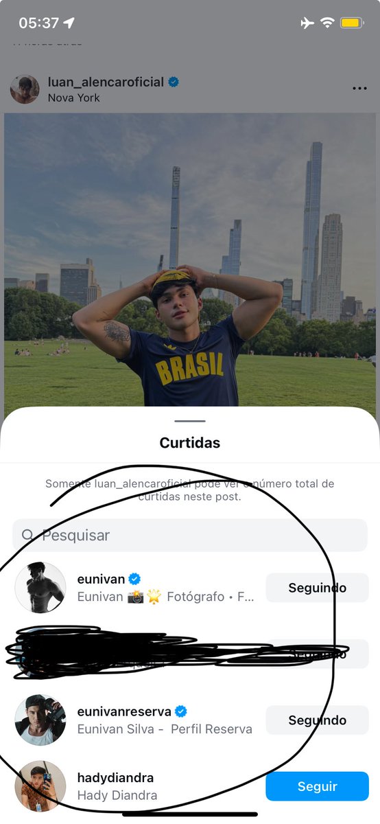 Andrezitto4's tweet photo. Eunivan biscoito 🤢🤮🤮🤮 @CaioCerqueira_ @Luanalenca 😵‍💫 https://t.co/DW8o6139AQ