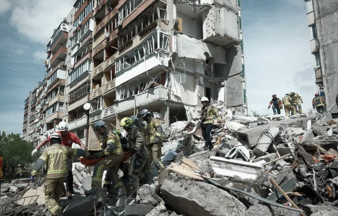 rshereme's tweet photo. In May, Ukraine recorded the highest number of civilian casualties from russian attacks since 2022, the UN reported.

At least 274 civilians were killed and 1,763 were wounded, as russia intensified strikes on Ukrainian cities.

This is not war. This is terrorism.

The primary responsibility lies with russia and the terrorist regime in the Kremlin, which continues its genocidal campaign against Ukraine.

But responsibility does not end there.

I also blame the silent supporters and enablers of this evil.

Perhaps the most significant among them is Donald Trump.

He promised to “end the war in 24 hours,” and many believed him.

Instead, he gave Putin a blank check. He invited this war criminal to the United States of America. And now his portrait hangs in the White House.

So no surprise, since Trump’s return, russian missile and drone attacks on Ukraine have skyrocketed.

Trump’s pro-russian rhetoric, refusal to support Ukraine, and repeated praise of Putin have emboldened the Kremlin to escalate its assault.

The United States halted military aid to Ukraine.

Ukraine is now critically short of air defense systems. Civilians are dying because they cannot be adequately protected.

U.S. intelligence support was curtailed, weakening Ukraine’s ability to defend itself and allowing russian forces to regain territory and advance further.

Instead of standing with Ukraine, Trump handed a lifeline to the russian economy. By removing restrictions on russian oil, billions of dollars are flowing back into the Kremlin’s war machine.

That means more missiles. More drones. More dead Ukrainians.

Trump has become an enabler of russian terrorism. History will remember this.