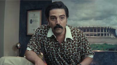 FerxDIP's tweet photo. 28) México 86
La improbable apuesta de México por ser sede del Mundial de 1986, una hazaña audaz, contra todo pronóstico, hecha posible solo por el puro ingenio mexicano.

Muy bien contada, gran actuación de Diego Luna que nunca decepciona. 

🥇🥇🥇🏅 https://t.co/cSrpv7ta21