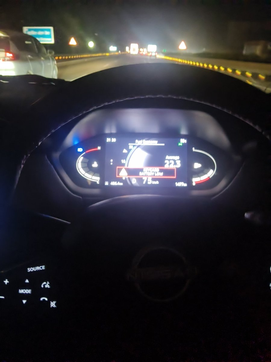 _5hubham_'s tweet photo. Nissan Magnite Turbo CVT

22kmpl average on expressway :) https://t.co/dyFjYgJupC