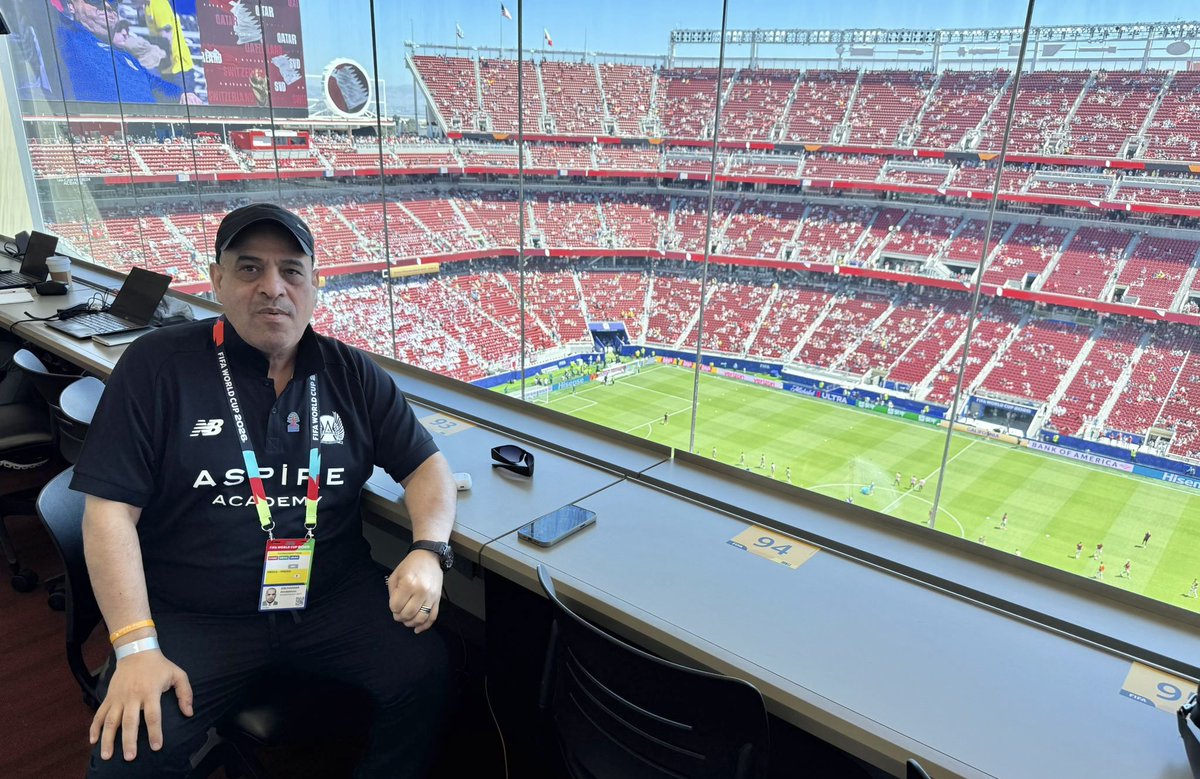 Aabuhamar's tweet photo. In the media Tribube, Levi stadium, Santa Clara, California, USA 🇺🇸 #qatar vs Switzerland 🇨🇭 #Fifaworldcup https://t.co/0PGDhIFUPL