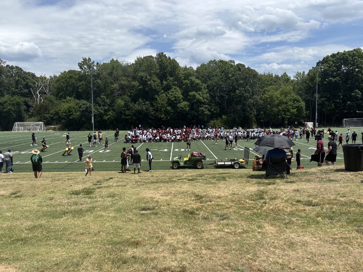 NateHarrison956's tweet photo. Had a great day at the Elon mega camp today, got some good work in and learned a lot from the coaches!

@kolt_bullington @Coach_NHarris @_CoachJHairston https://t.co/SkApXJE6wa