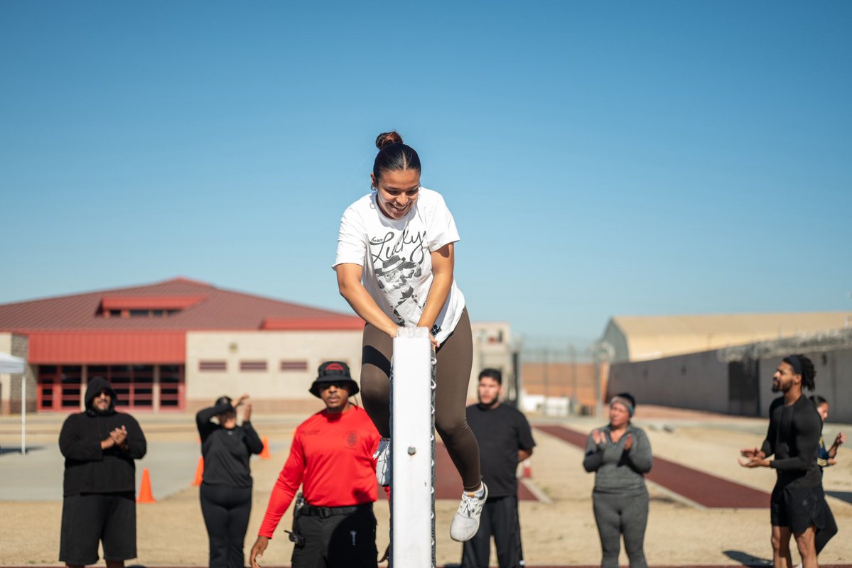 SBCprobation's tweet photo. #SBCProbation hosted two applicant workshops where attendees had the opportunity to connect with recruiters, learn more about the CORE Academy, and participate in physical agility exercises at our Probation Officer Applicant Workshops.

#JoinTheTeam #JoinProbation #ApplyToday https://t.co/9umhZ1dLA3