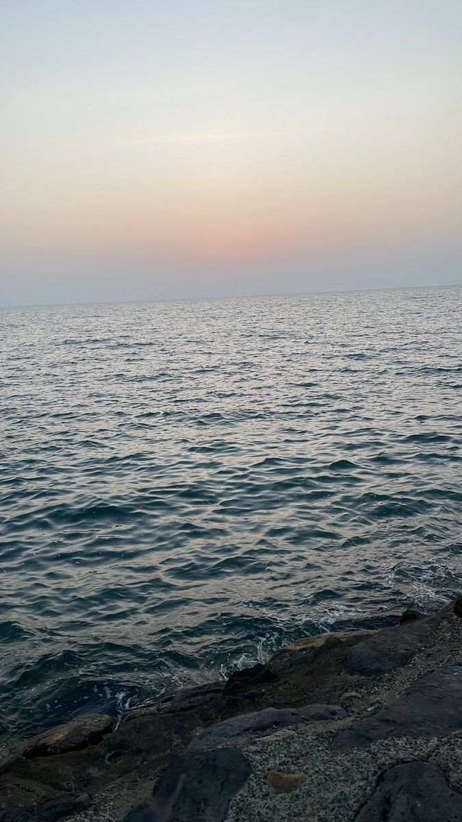 vvi9u's tweet photo. جات متأخره، بس على ما تخطيت واستوعبت ان فعلًا انتهى التحضيري🥳 https://t.co/8ZpmJbMPjK