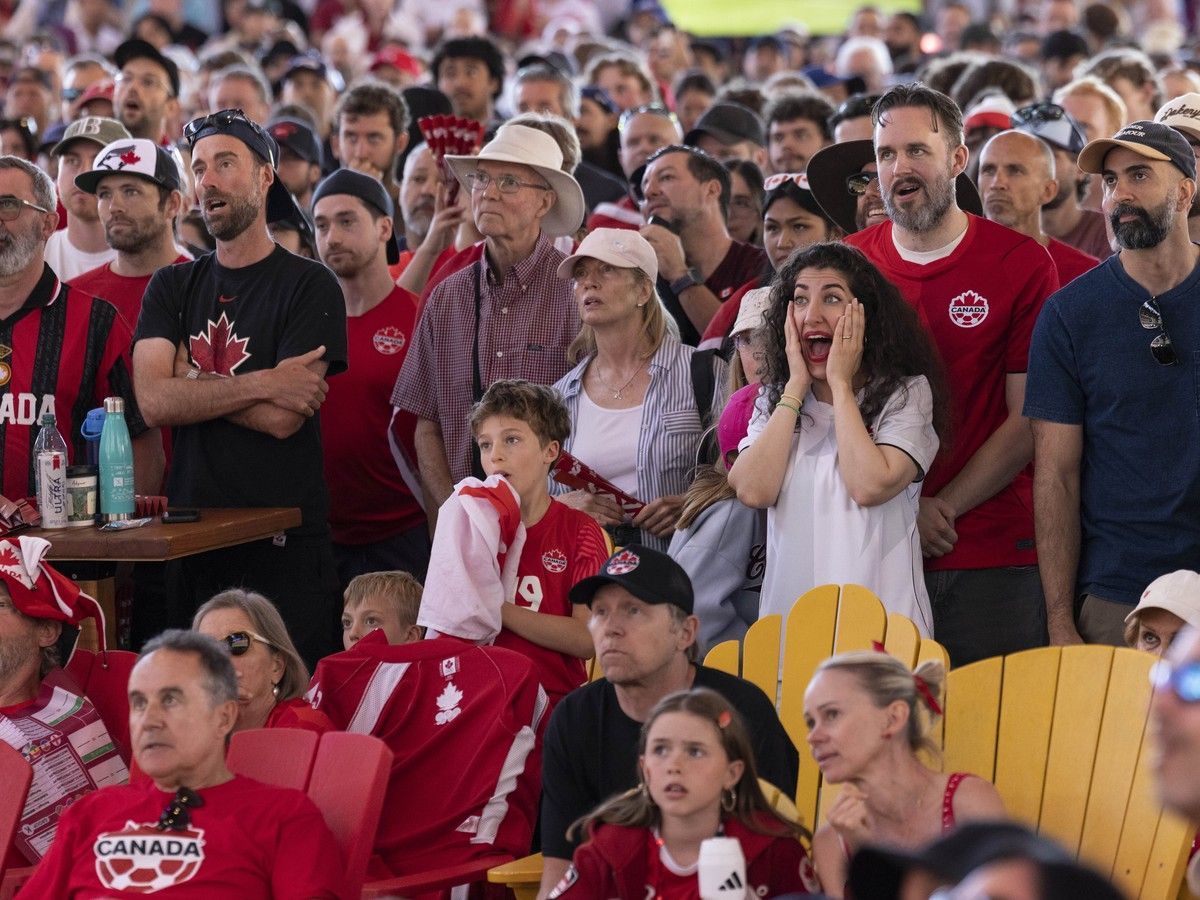 theprovince's tweet photo. Photos: World Cup fans raise the roof at Canada Soccer House https://t.co/B0cFkYCkqG https://t.co/0Vj95CQpWM
