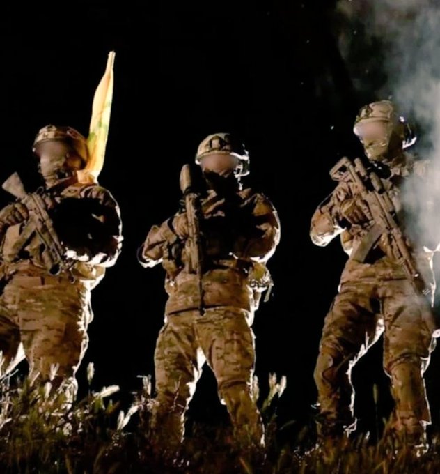 AAlsadq85680's tweet photo. نبشركم 🔥🔥
حالياً حزب الله ينكل بجيش العدو الإسرائيلي على
 الحدود الجنوبية🔥

دعواتكم للمجاهدين بالنصر🔥 https://t.co/RbRJpeVDaA