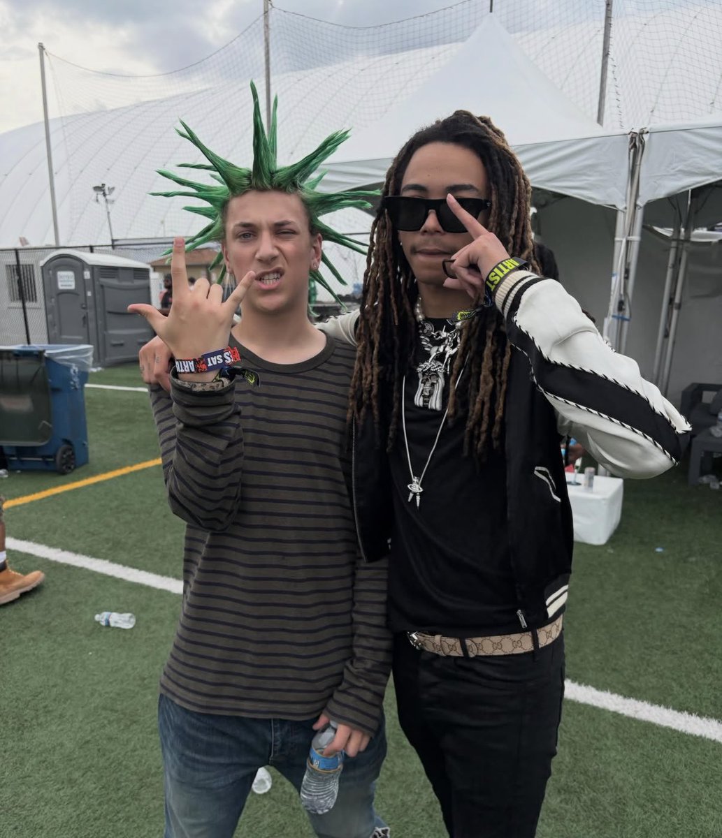 chiefdosaa_'s tweet photo. Punk Racks &amp; Che (2026) https://t.co/6bmfVqjkXC