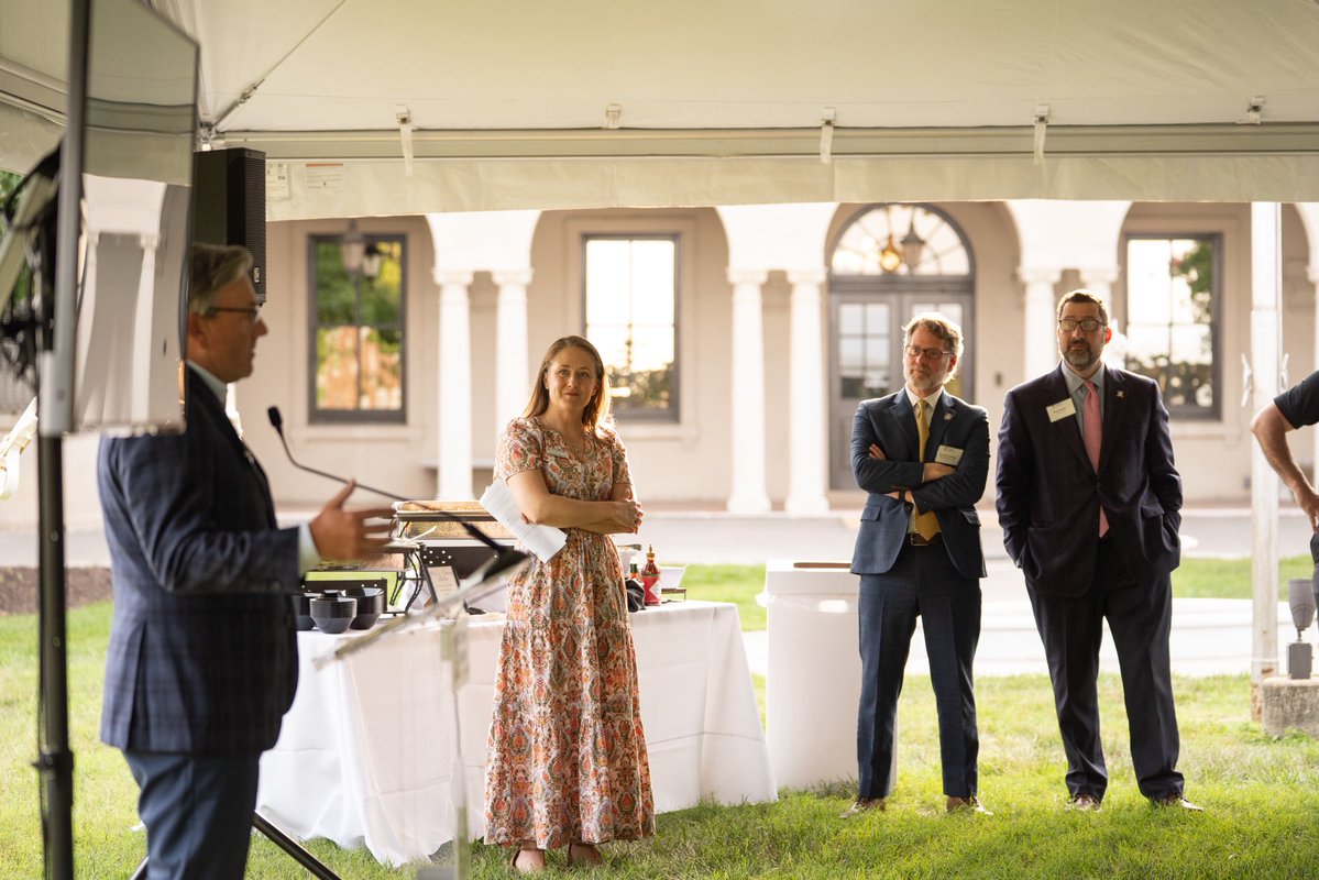 MJMartelli's tweet photo. Gathered w/ supporters of @childrensatvcu to celebrate the progress of expanding access to the highest quality of children's healthcare.ย
This group is special & @pmjr10 and I are so grateful for the opportunity to be a small part of this #BuiltForKids #BuiltByYou Campaign ๐ค๐ https://t.co/f9kxrwaZCx
