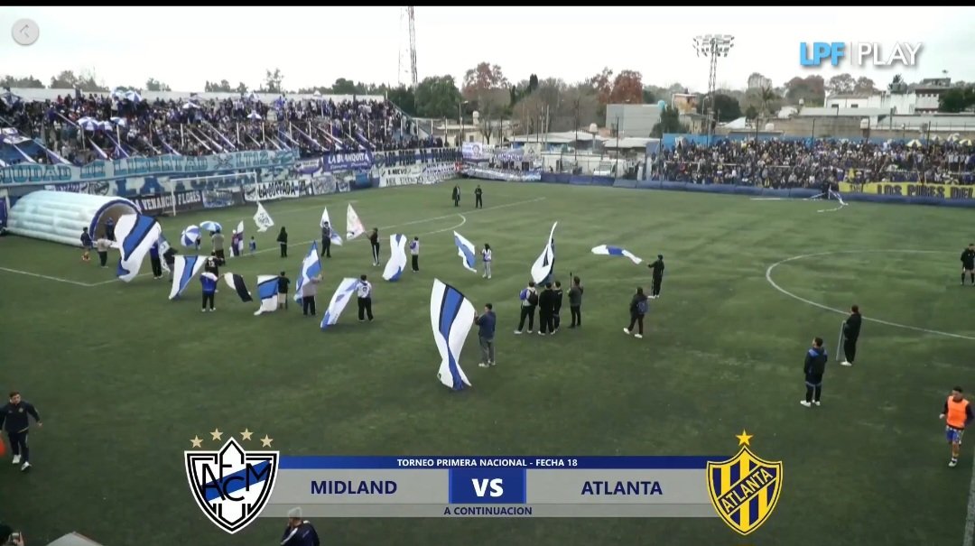 HalconAmorir's tweet photo. Midland - Atlanta se jugó con público visitante. 

Emociona. https://t.co/wmo0BON8Ie