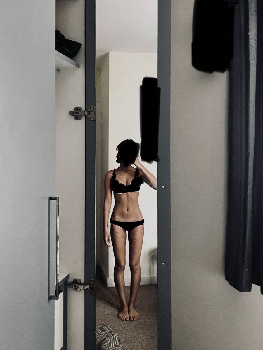 ༺✮⋆ riya ⋆ ✮༻ tweet media