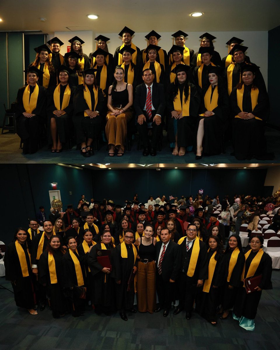 mery_pozos's tweet photo. Qué honor acompañar como madrina de generación a las y los graduados del Colegio de Profesionistas de la Educación Lic. Alberto Orozco Romero A.C. 

Muchas felicidades a todas y todos. 

Lo mejor está por venir. https://t.co/RBK6pfwHH0