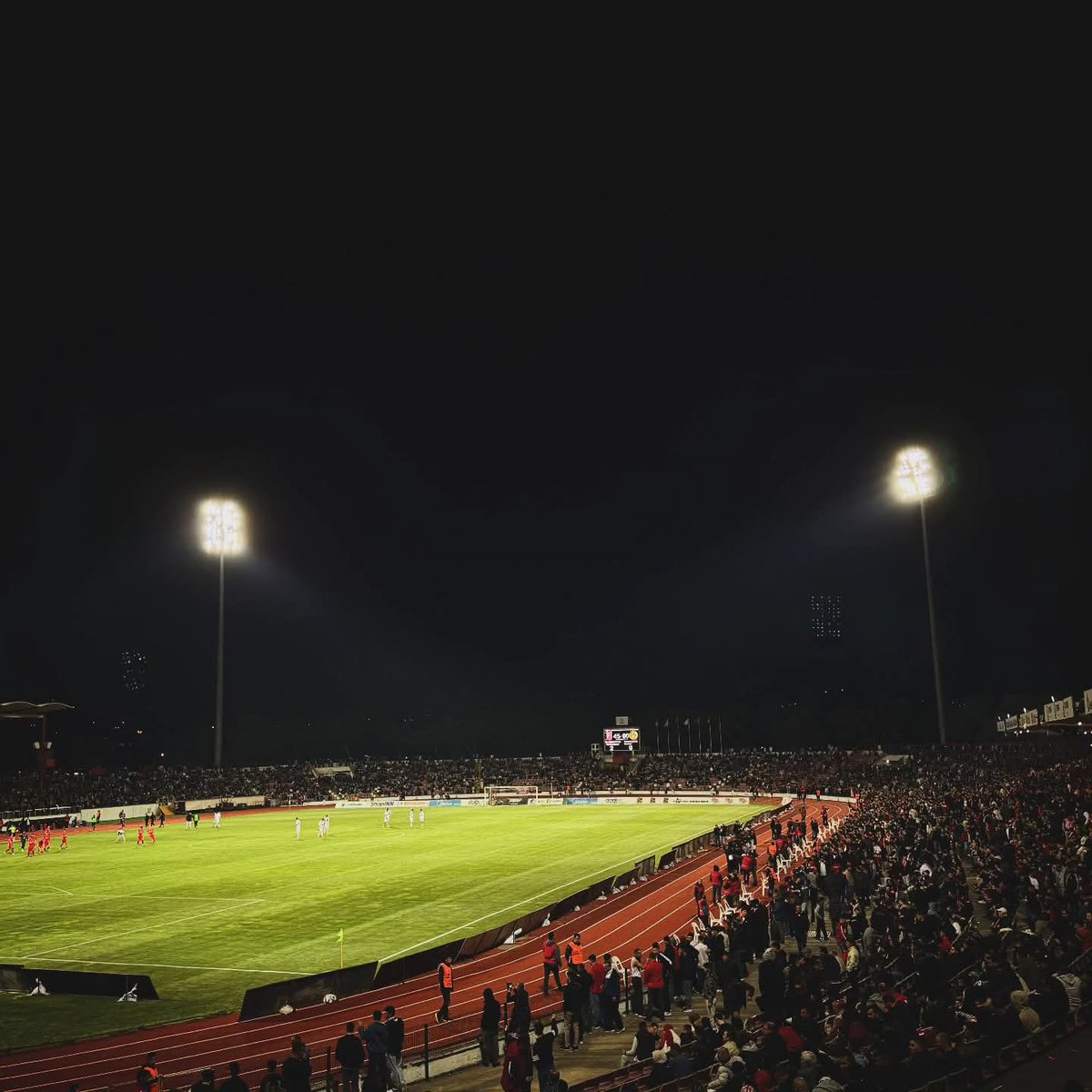 Balkeshavadis10's tweet photo. O sezon bu sezon!
Taraftarı, yöneticisi, futbolcusu ile hep beraber biz şampiyon olacağız! ⏳🔴⚪ https://t.co/pAUGv5ff53