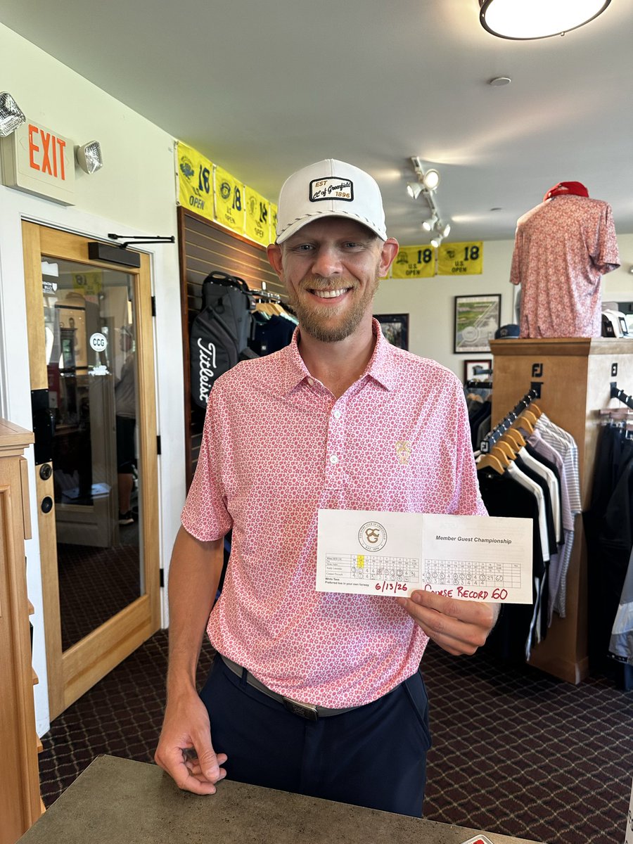 CCGPro's tweet photo. What a amazing score ! New Course record Andy Lesenski https://t.co/6JKhJ7mSSM