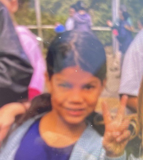 SeattlePD's tweet photo. MISSING Child: Eduanyerlyn, 8y/o, HF, 5’0”, long dark hair. Last seen wearing a white t-shirt  &amp; blue jeans. Last seen 2300 block of E John St. If seen please call 911.  26-169138 https://t.co/q7cIUxYMeO