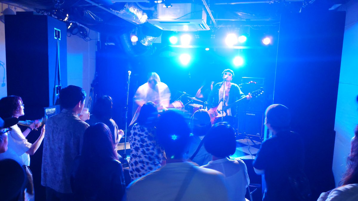 moshimoshiymgt's tweet photo. 2026/6/13
仙台バードランド

1.MUJINAMORI
2.グレープフルーツファンタジー
3.真夜中の色
4.ブラーブラーブラー
5.フィーバー
6.METEOR
7.YUNOHAMA
8.Come Together

kokyu須貝さん企画でした！ご来場、共演の皆様ありがとうございました！我々も久々に長めのお時間いただいて楽しくやれました！ https://t.co/NastSzFGYd