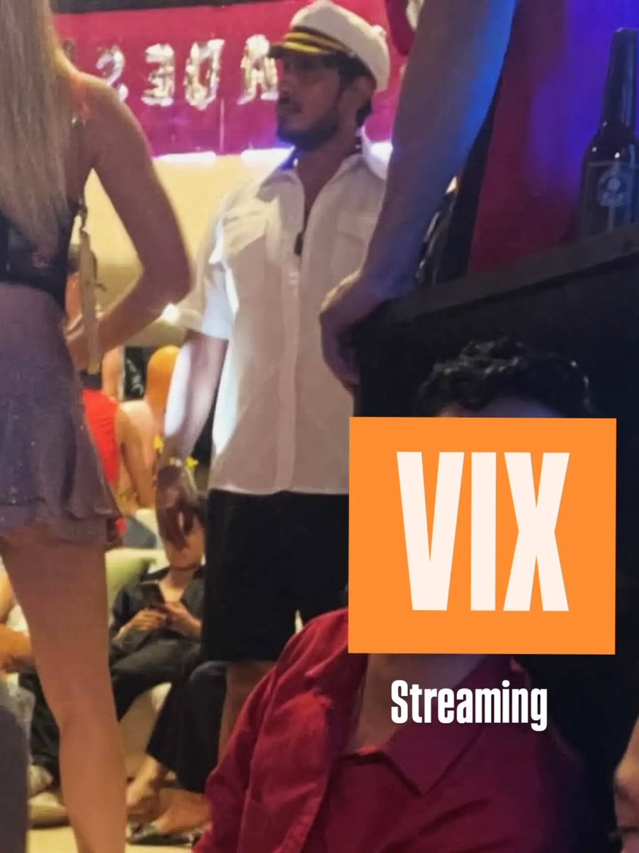 TenochVerse's tweet photo. #TenochHuerta va con todo en un nuevo proyecto que promete muchísimo: una comedia! "Acá no pasa nada", una nueva serie de comedia grabada en Acapulco.
Son 12 capítulos y se va a estrenar por streaming por #VIX. https://t.co/xwUbEiXhh5