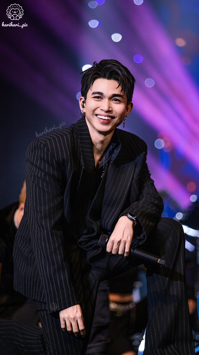harihari_pic's tweet photo. [HQ] 130626 Tri Âm 4 - Jun Phạm 
Nhớ Jun nhiều lắm huhuhuhuhu 😭
#JunPham #ATVNCG24 #ATVNCG26 https://t.co/oawSeJDxR6