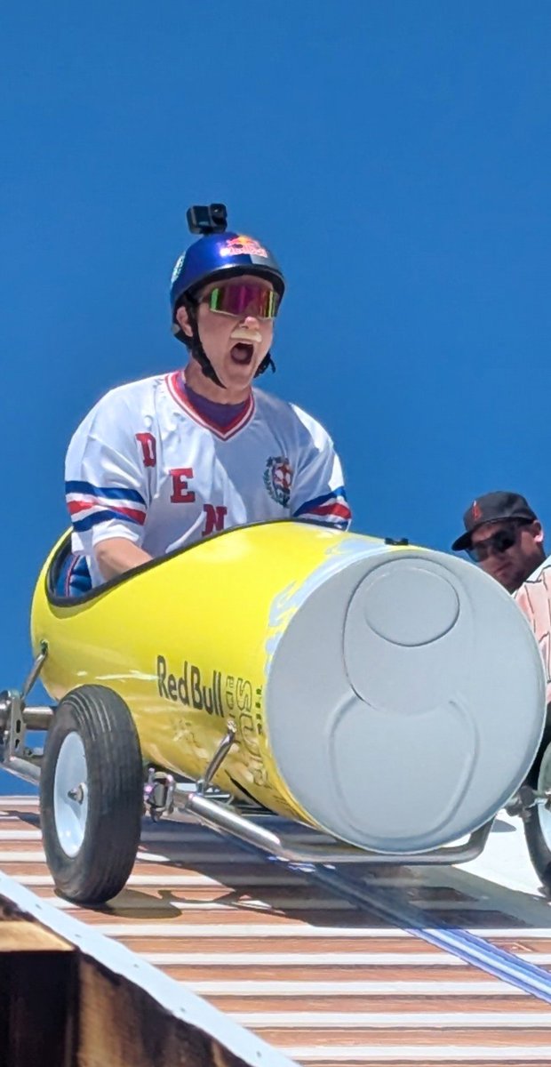 CoachJohnson6's tweet photo. @MikeJohnstonCO Earned my vote today!! #redbullsoapboxrace https://t.co/91xm8tN0kE
