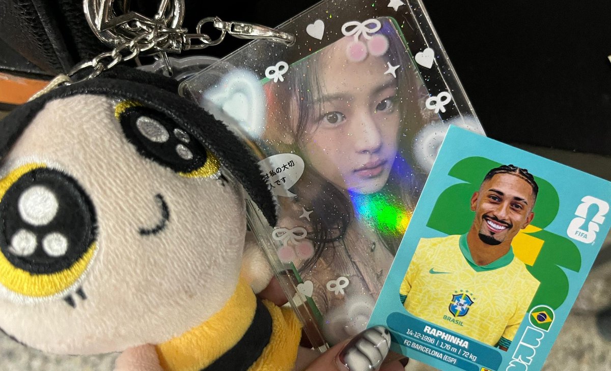 katebbow's tweet photo. we are with you papa💚💛 https://t.co/vNqQEY9uYj