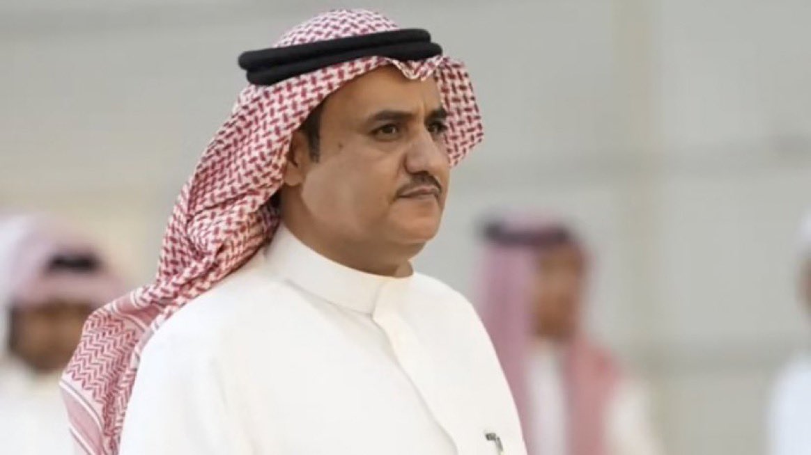 i04ll7's tweet photo. لحظة إدراك سفر الدغيلبي 
             يوم قال :

جذبني برقة الأسلوب وأغراني 
وأنا إندفاعي وأثر في العلم بغليله

أستخدم نقاط ضعفي ثم خلاني
وإللي تغره نقاط الضعف يا ويله (: https://t.co/PGbc9rNqC5