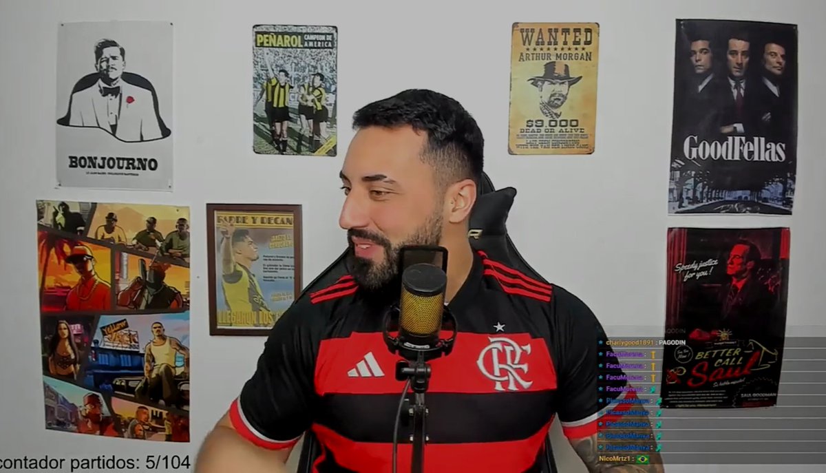 truchelli's tweet photo. Buenas muchachos, ahora sordelli está usando una camiseta del flamengo con un precio de 3.427$ pesos. La verdad es que por  esa camiseta de verga no pago ni 20 pesos kjjj pero bueno, el mafioso este es hincha de el más chico de Brasil y la putita favorita de Peñarol. Pero bueno. https://t.co/mUS6hFczSE