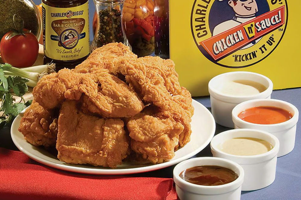 rt17express's tweet photo. Discovering Northern Kentucky's Best Fried Chicken Spots…
VIEW TIPS... https://t.co/UVk661lCMo

#chicken #restaurants #friedchicken #northernkentucky #nky #charleybiggs #charleybiggschicken https://t.co/S3p7nFTMLd
