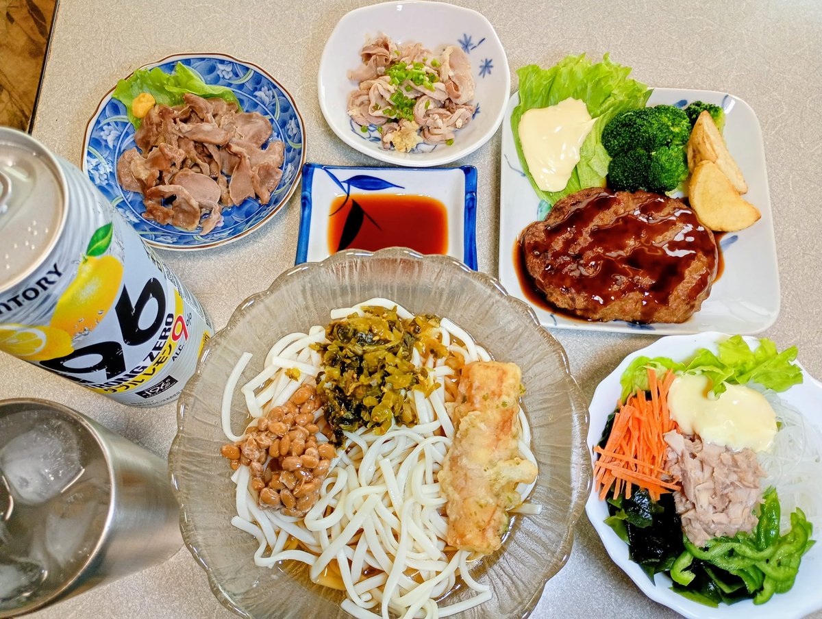 xiaowood9's tweet photo. 晩御飯🍴 https://t.co/SBRx0g3F3B