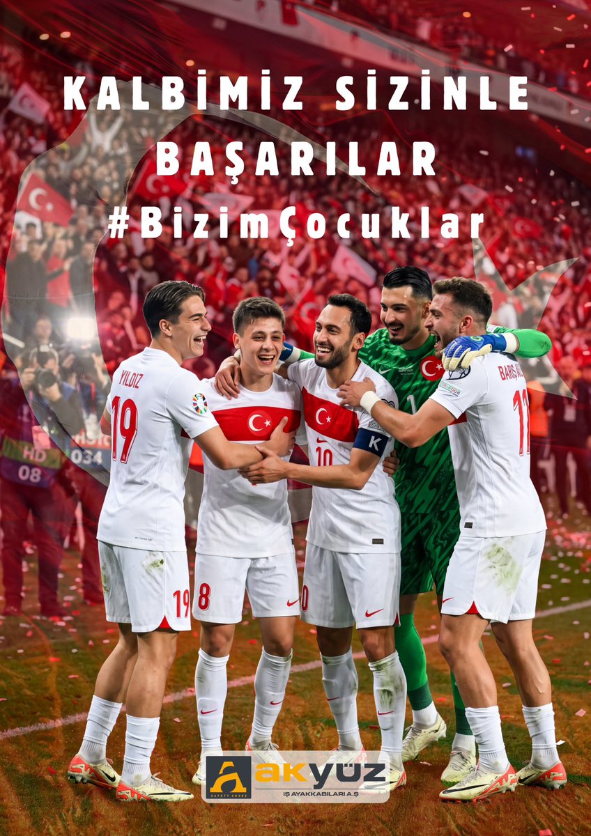 akyuzfootwear's tweet photo. Sahada sadece bir takım değil, bir millet mücadele ediyor.
Kalbimiz, inancımız ve desteğimiz Ay-Yıldızlı formayla birlikte 🇹🇷🇹🇷🇹🇷

 #BizimÇocuklar https://t.co/pFRCiZkXeL
