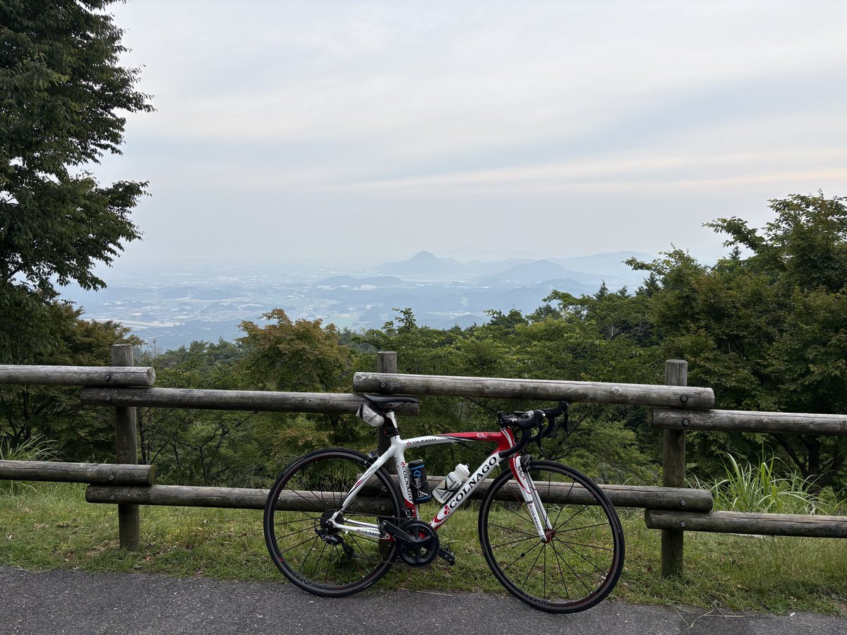 yama033's tweet photo. おはようございます。
山の上は涼しくて気持ちがいい。 https://t.co/0zhntXHIKH