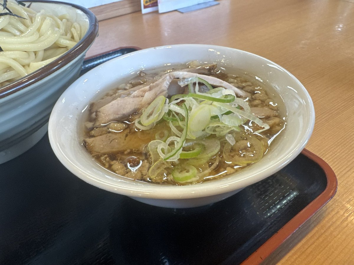 whitesnake0711's tweet photo. 佐貫大勝軒ゆう

マル優つけそば(大盛り)＆ミニチャーシューごはん https://t.co/dYJj3UvmQe