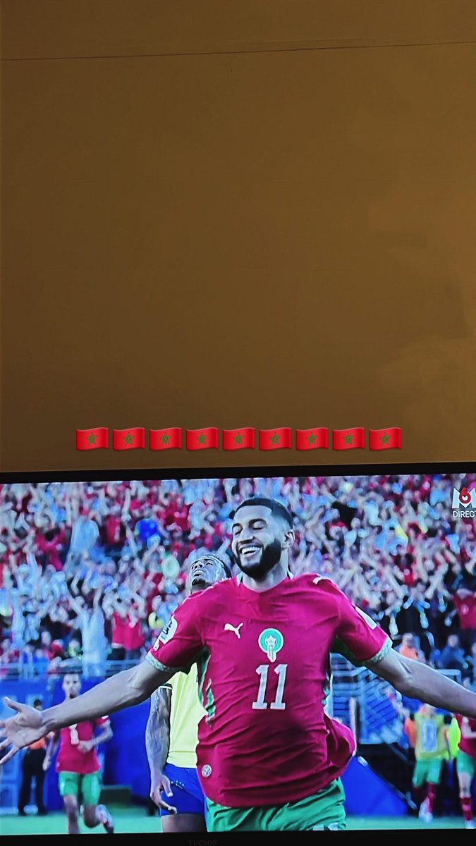 ShnFati's tweet photo. Continuez à nous parler de serviettes ahahahahahaha 🇲🇦🇲🇦🇲🇦🇲🇦  #BREMAR https://t.co/FbPpDXHzAD