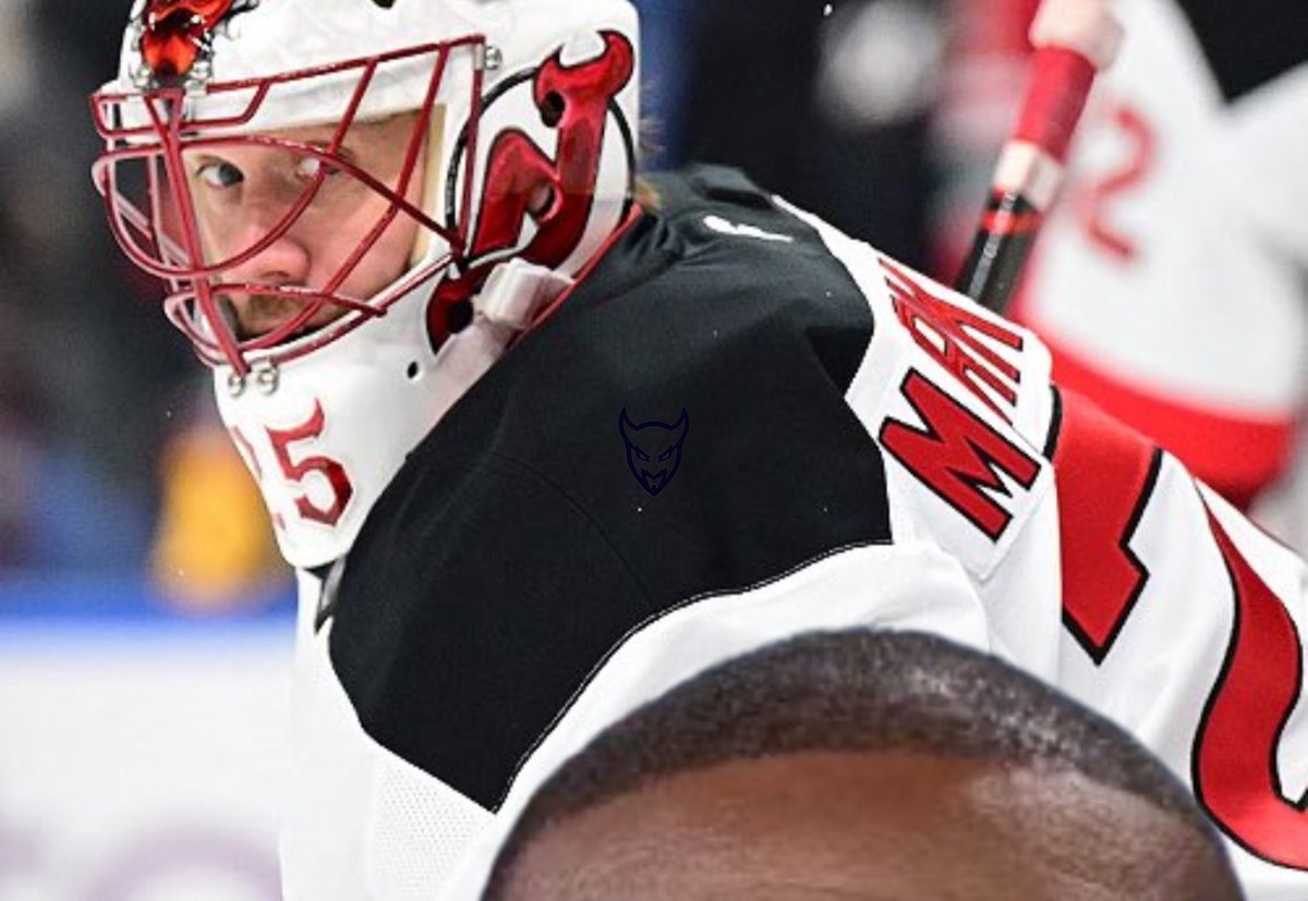 TopOfWeekesHead's tweet photo. @KevinWeekes @NJDevils https://t.co/M6UwSq3kTC