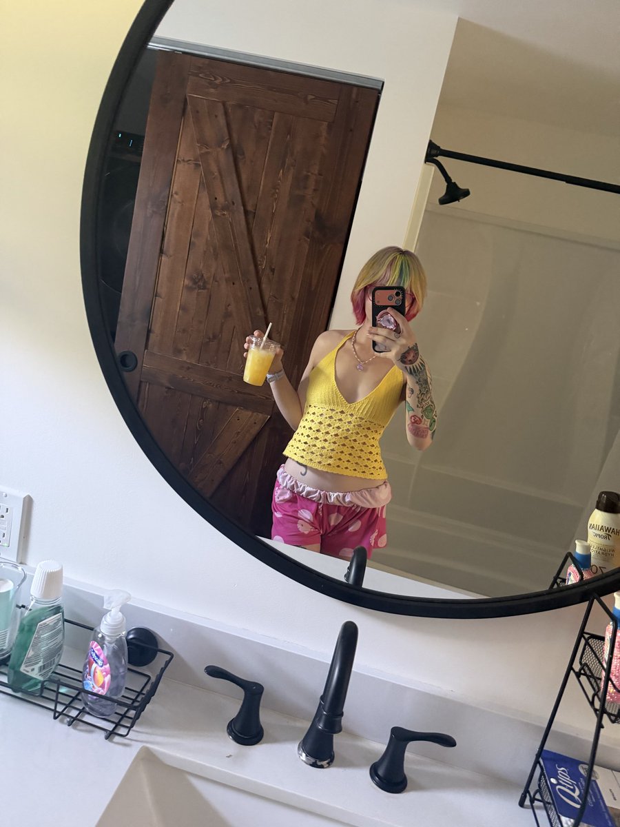 ☆ dolly ☆ tweet media