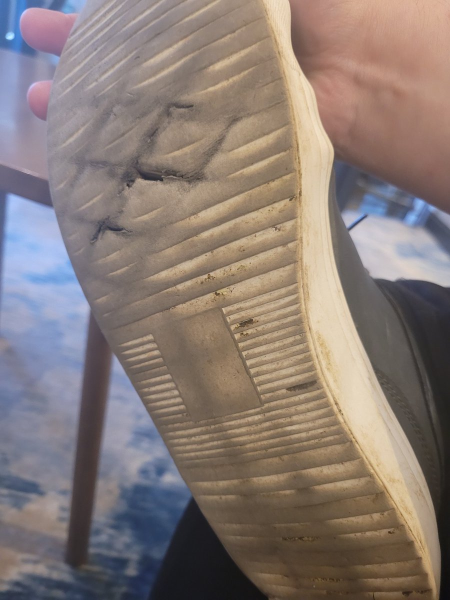 Ke3vyy's tweet photo. These shoes are done 😔 Cracked soles, holes forming, and I can’t afford new ones.
Any help for a new pair via my GoFundMe would mean the world. Even $5 helps.
🔗 GoFundMe is in my bio
RT = ❤️
#GoFundMe #NeedHelp #Shoes https://t.co/7FxrOwuSLP