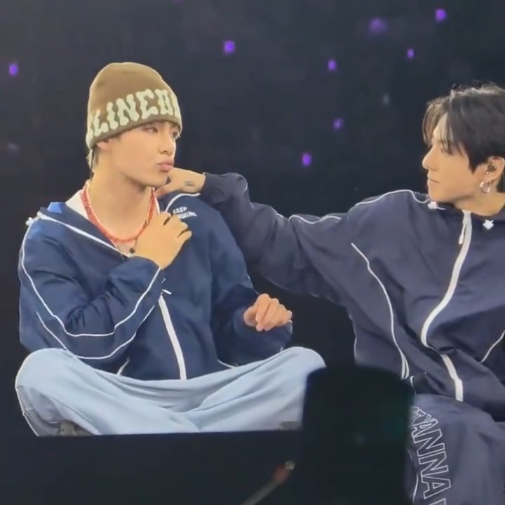 _baepsaejk's tweet photo. Have a blessed Sunday. Spread love and kindness. Always. https://t.co/KbkybPu7de