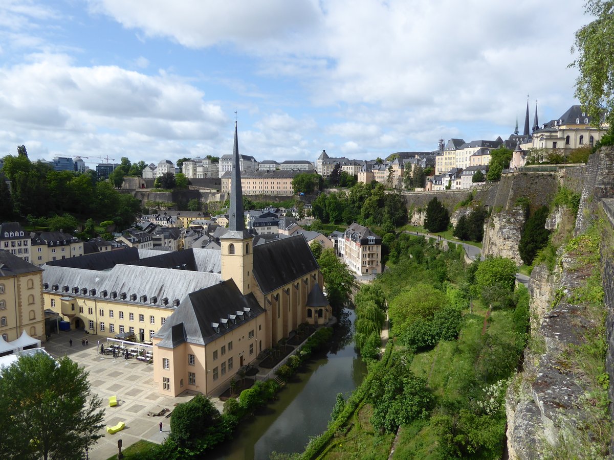 DanJSutton's tweet photo. Had a 4 days in Luxembourg with good friends. Highly underrated city\country and no more expensive than going to city in Essex and certainly cheaper than London. Booked next holiday (to Krakow) within 24 hours of returning so have something to look forward to 🙂 https://t.co/fcBNTKRqNu