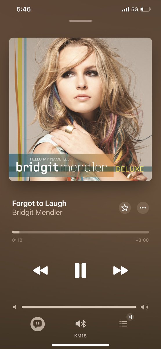 isaiahcarpenter's tweet photo. Bridgit was so deep in her bag with this one https://t.co/p0lcC7NwyI