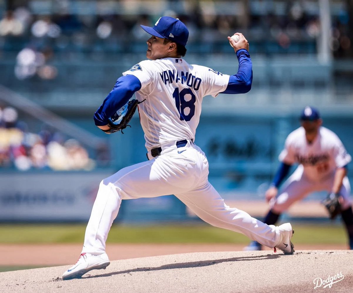 SleeperDodgers's tweet photo. Yoshinobu Yamamoto has been ELECTRIC over his last 5 starts:

7.0 IP, 1 ER
7.0 IP, 1 ER
5.1 IP, 0 ER
8.0 IP, 1 ER
8.1 IP, 1 ER

0.86 ERA 🤯🔥 https://t.co/ub9P52nIkN