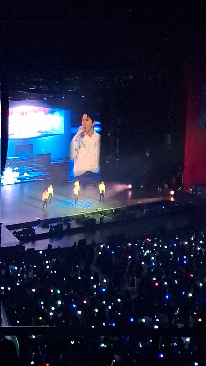 Karkat26's tweet photo. Ver a Monsta X en vivo fue lo mejor que me paso en la vida, te amo kiki.

04/06/2026 CDMX. 💕 https://t.co/FdLJD39RDQ