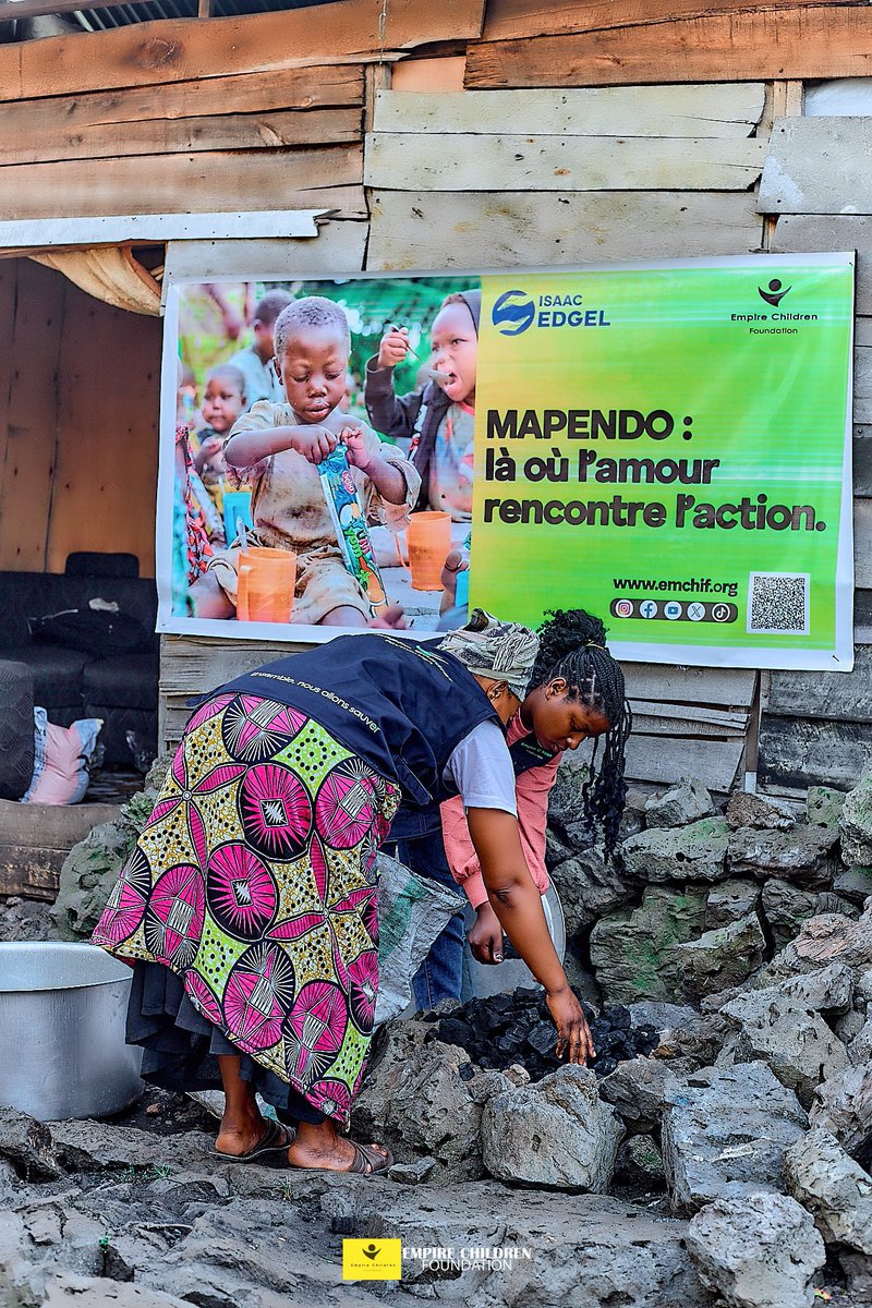 Emchif2020's tweet photo. À Goma, nous poursuivons notre programme Mapendo pour lutter contre la malnutrition chez les enfants vulnérables.

Grâce à votre soutien, nous continuons à leur offrir des repas, de l’amour et de l’espoir pour un avenir meilleur. 

Ensemble, nous allons sauver 🤝🛟

https://t.co/JeP6Uby5A6

@govolunteerafri