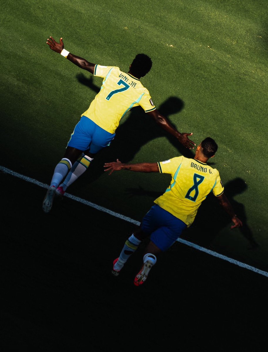 MadridXtra's tweet photo. WHAT A PICTURE! 🇧🇷 https://t.co/3BWNpHmtaI