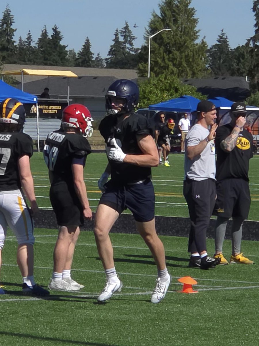 CPMURPH56's tweet photo. Huge thanks to @BrantMcAdams for putting on an amazing camp this morning at Pacific Lutheran University. Thank you to all the coaches for giving me tips. @coachnorton17 https://t.co/ENasUD6Xjt